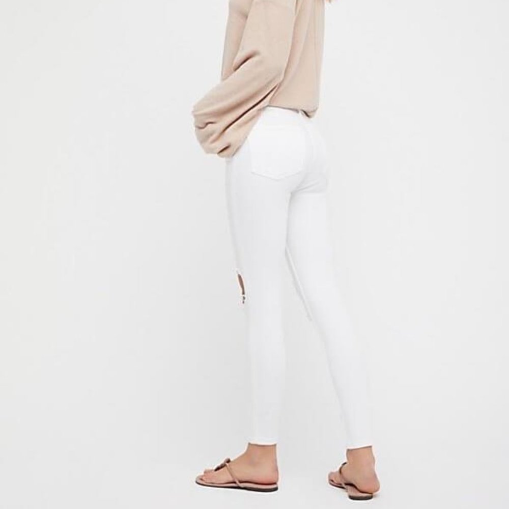 NWT Free People | Busted Knee Skinny | White - Picture 4 of 10
